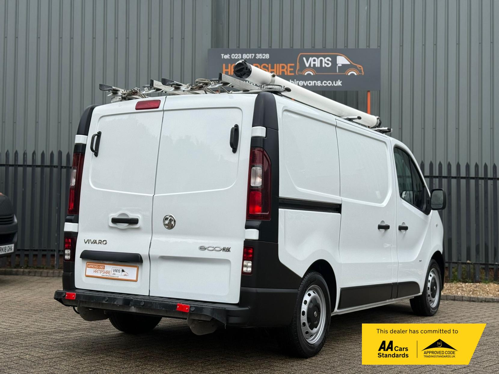 Vauxhall Vivaro 1.6 CDTi 2900 ecoFLEX Panel Van 5dr Diesel Manual L1 H1 Euro 5 (s/s) (90 ps)