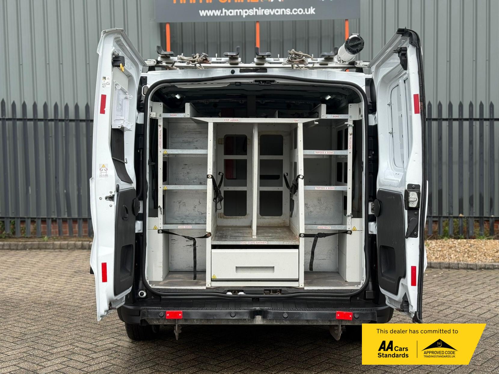 Vauxhall Vivaro 1.6 CDTi 2900 ecoFLEX Panel Van 5dr Diesel Manual L1 H1 Euro 5 (s/s) (90 ps)