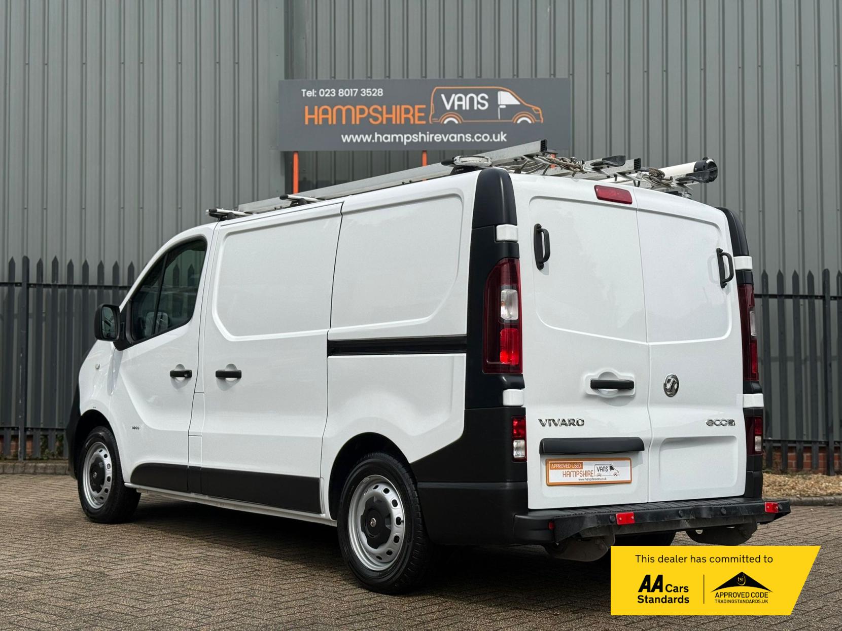 Vauxhall Vivaro 1.6 CDTi 2900 ecoFLEX Panel Van 5dr Diesel Manual L1 H1 Euro 5 (s/s) (90 ps)