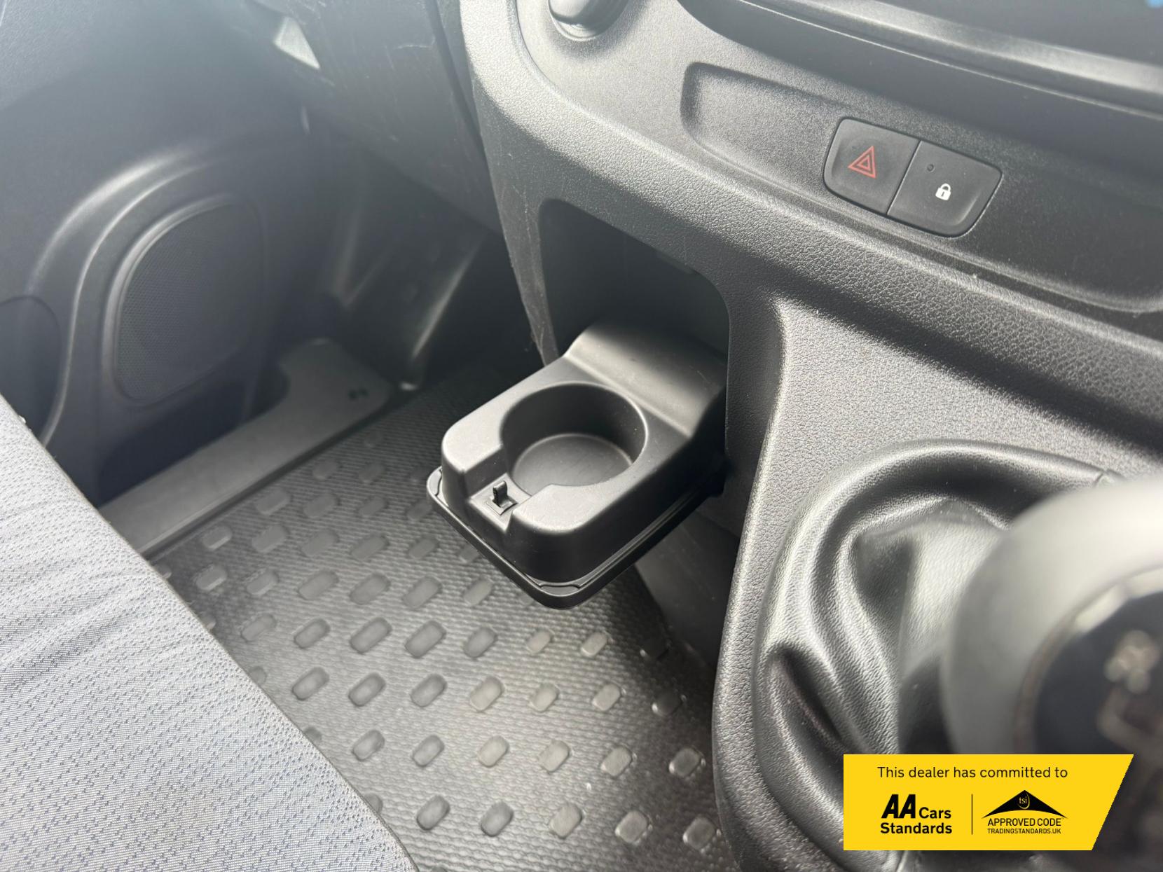 Vauxhall Vivaro 1.6 CDTi 2900 ecoFLEX Panel Van 5dr Diesel Manual L1 H1 Euro 5 (s/s) (90 ps)