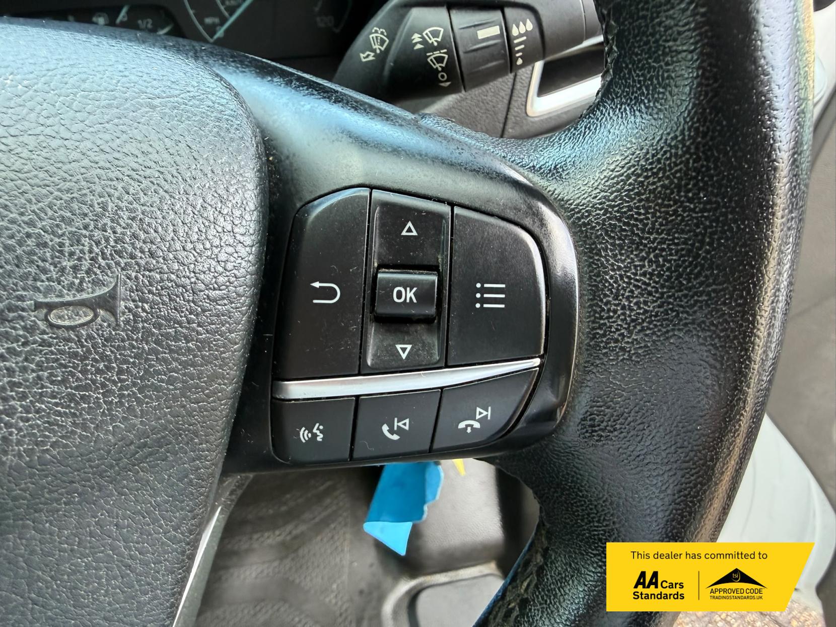 2020 Ford Transit Custom 2.0 300 EcoBlue Limited Panel Van 5dr Diesel Manual L2 H1 Euro 6 (s/s) (130 ps) - Thumbnail 47