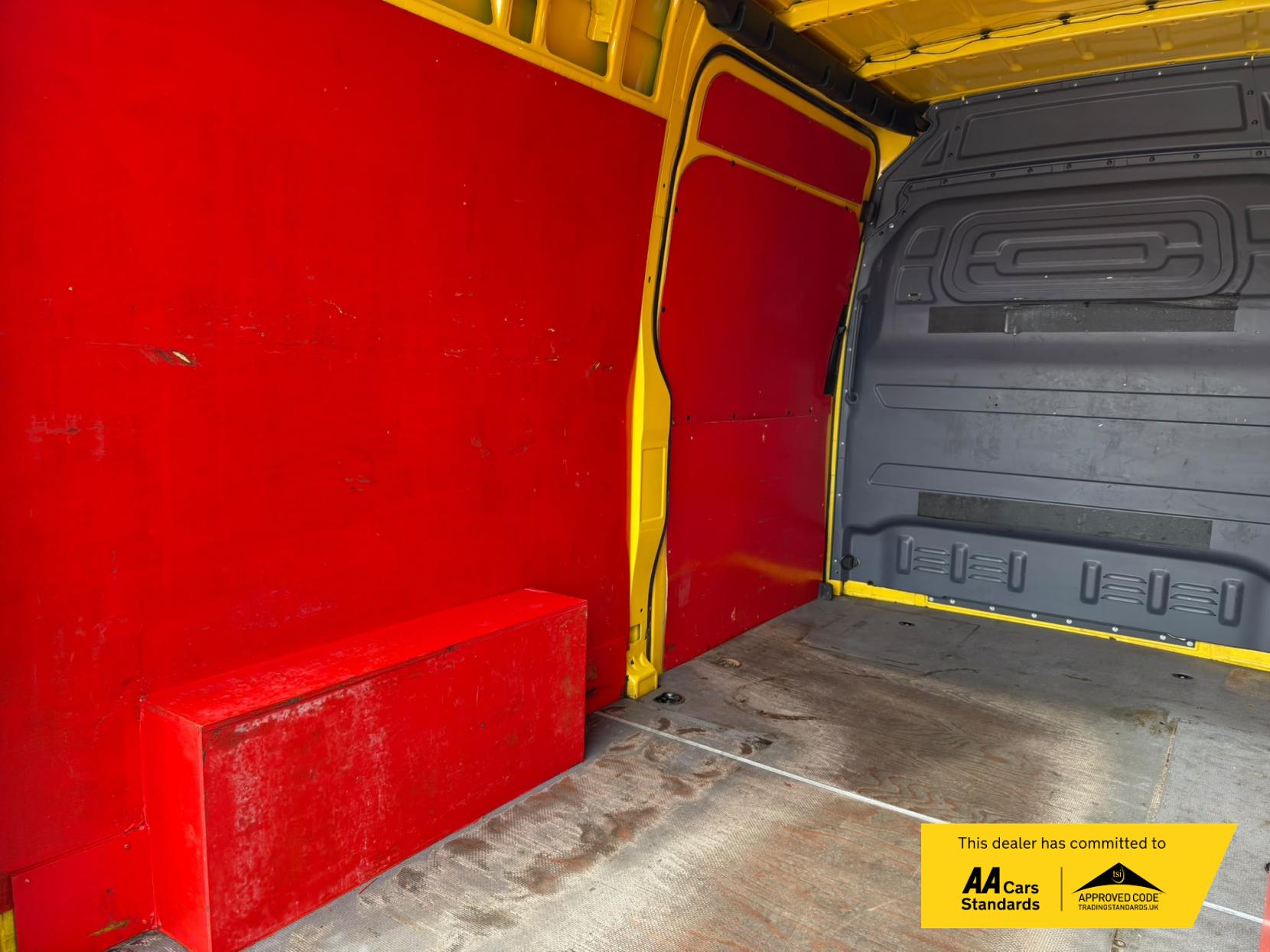 2019 Mercedes-Benz Sprinter 2.1 314 CDI Panel Van 5dr Diesel Manual FWD L2 H2 Euro 6 (143 ps) - Thumbnail 44