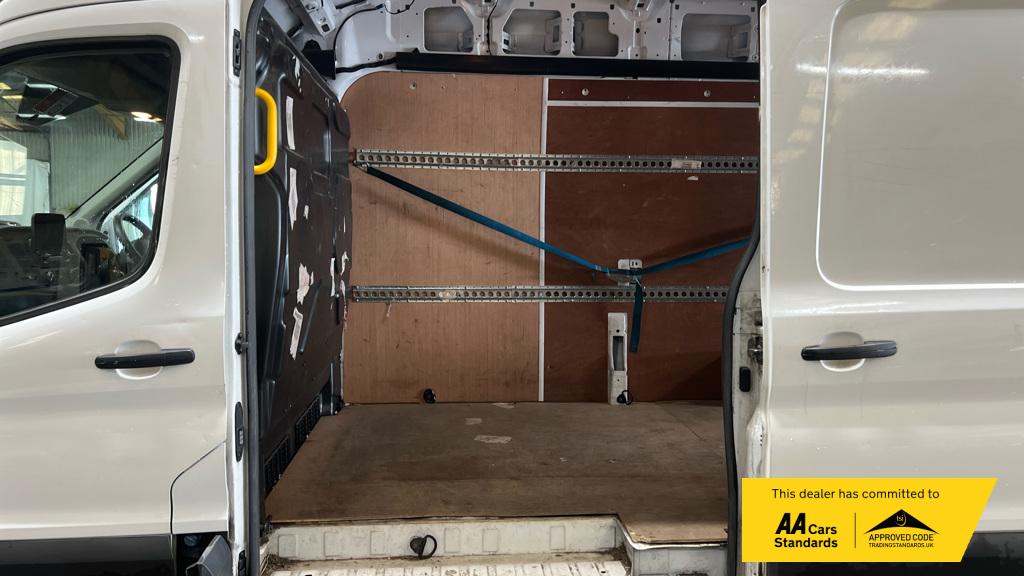 Ford Transit 2.0 350 EcoBlue MHEV Leader Panel Van 5dr Diesel Manual RWD L4 H3 Euro 6 (s/s) (130 ps)