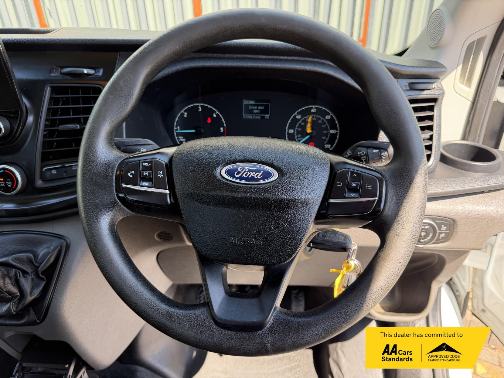 2022 Ford Transit 2.0 350 EcoBlue Leader Tipper 2dr Diesel Manual RWD L2 Euro 6 (s/s) (1-Stop) (130 ps) - Thumbnail 34