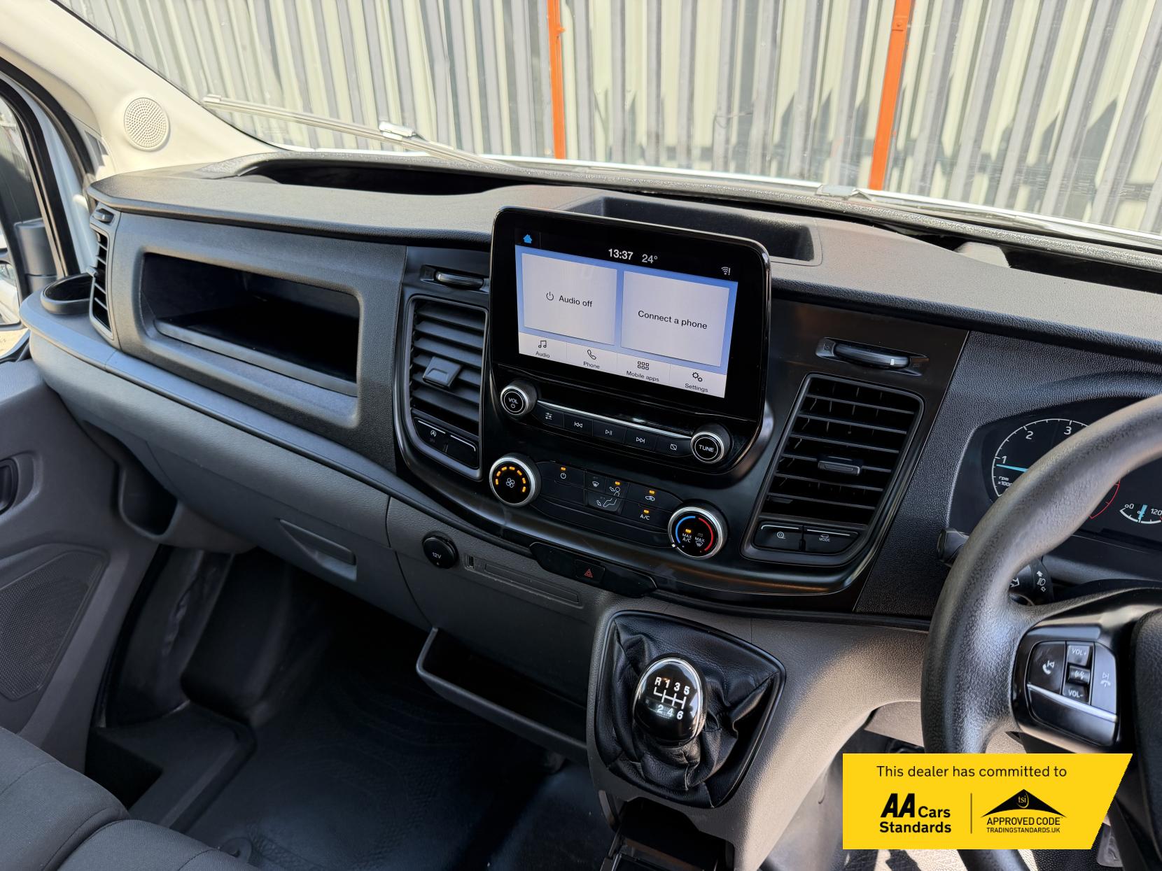 2022 Ford Transit 2.0 350 EcoBlue Leader Tipper 2dr Diesel Manual RWD L2 Euro 6 (s/s) (1-Stop) (130 ps) - Thumbnail 29