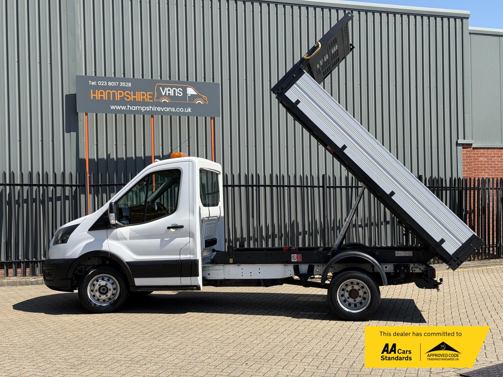 2022 Ford Transit 2.0 350 EcoBlue Leader Tipper 2dr Diesel Manual RWD L2 Euro 6 (s/s) (1-Stop) (130 ps) - Thumbnail 7