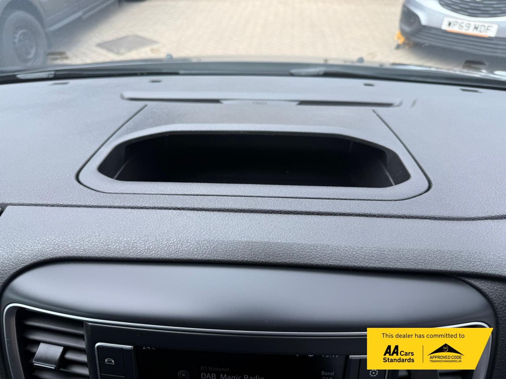 Vauxhall Vivaro 1.5 Turbo D 2700 Pro Panel Van 6dr Diesel Manual L1 H1 Euro 6 (s/s) (120 ps)