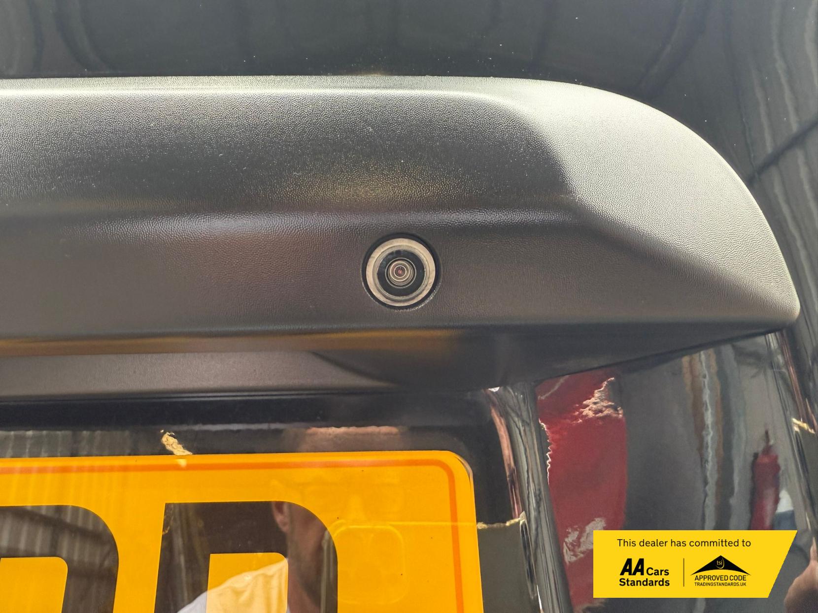 Vauxhall Vivaro 1.5 Turbo D 2700 Pro Panel Van 6dr Diesel Manual L1 H1 Euro 6 (s/s) (120 ps)