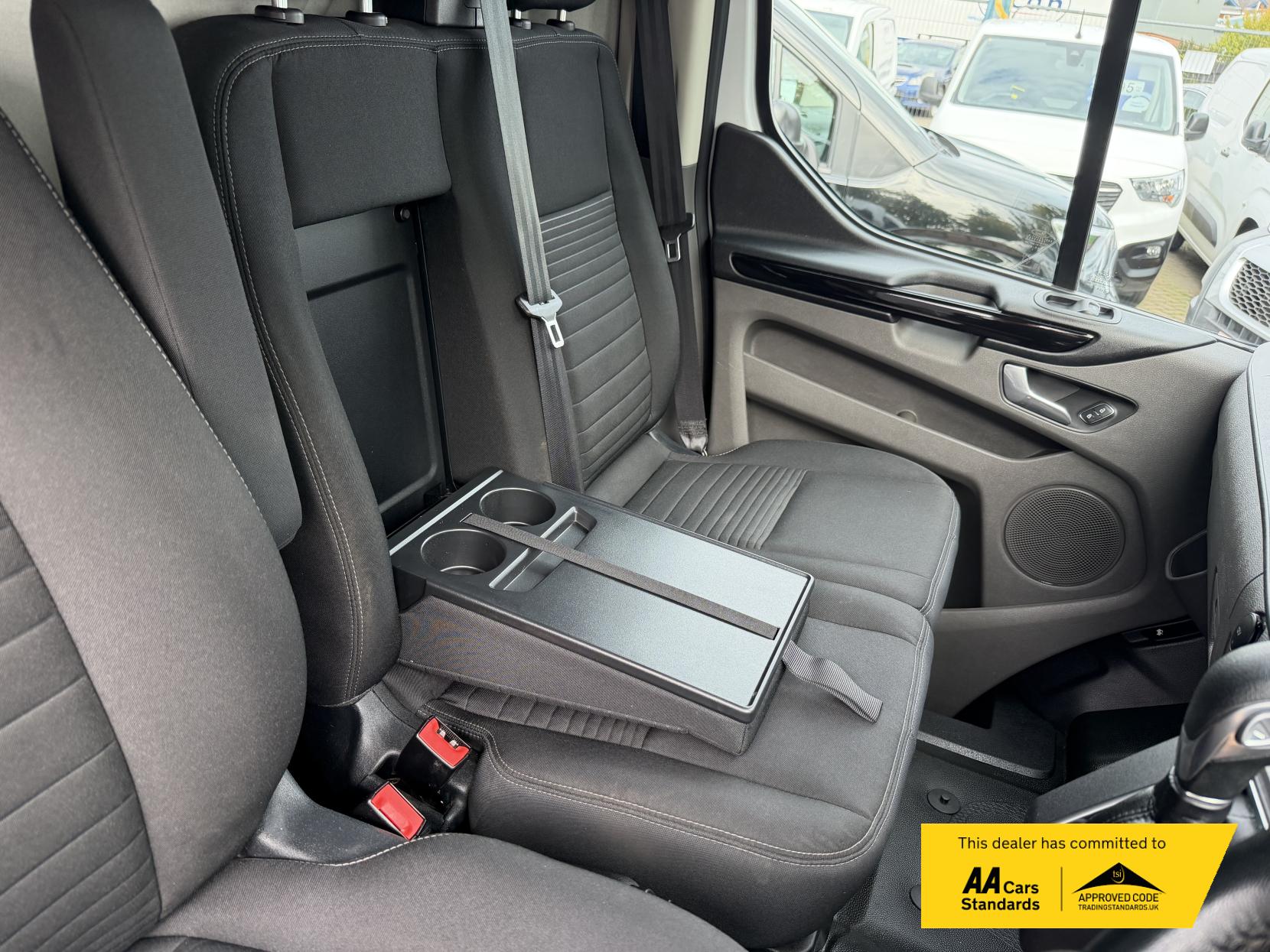 Ford Transit Custom 2.0 300 EcoBlue Limited Panel Van 5dr Diesel Auto L1 H1 Euro 6 (s/s) (130 ps)