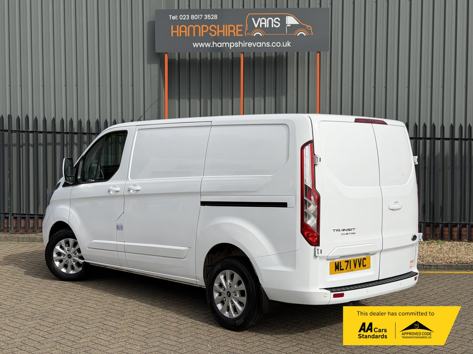 Ford Transit Custom 2.0 300 EcoBlue Limited Panel Van 5dr Diesel Auto L1 H1 Euro 6 (s/s) (130 ps)