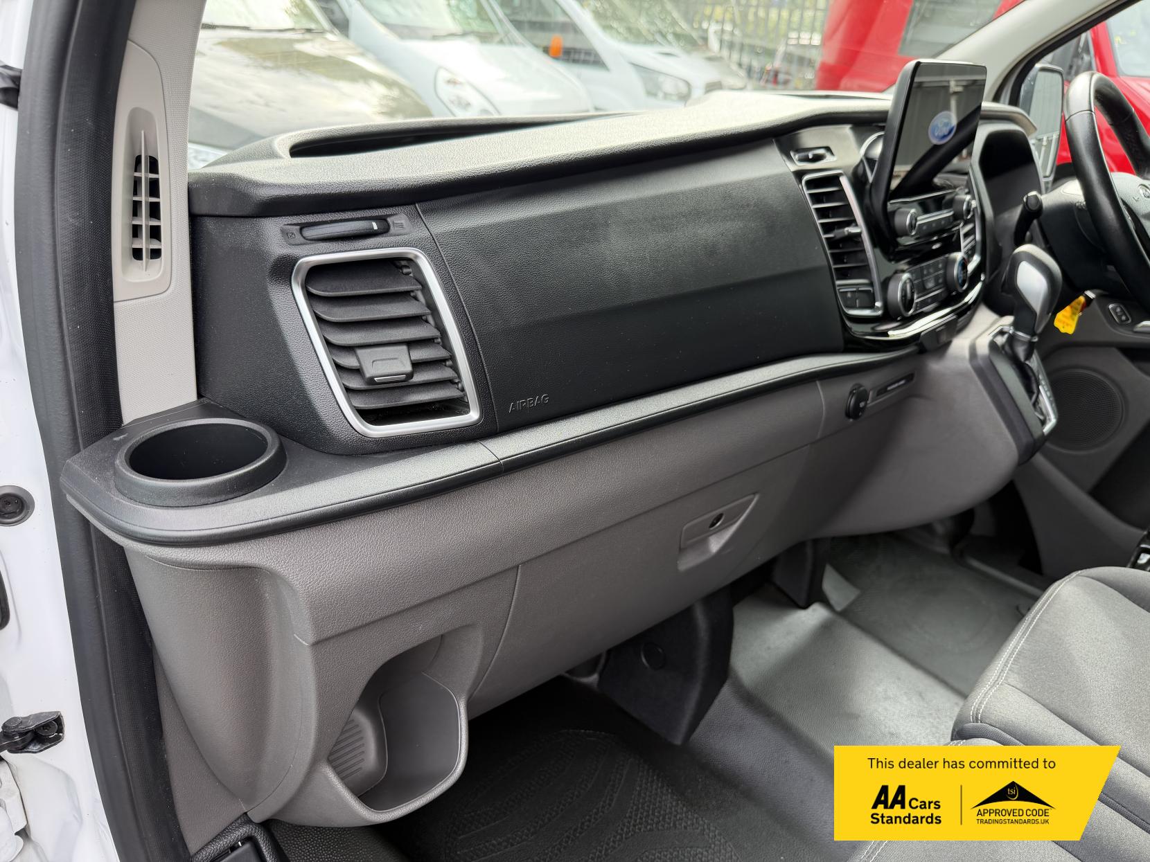 Ford Transit Custom 2.0 300 EcoBlue Limited Panel Van 5dr Diesel Auto L1 H1 Euro 6 (s/s) (130 ps)