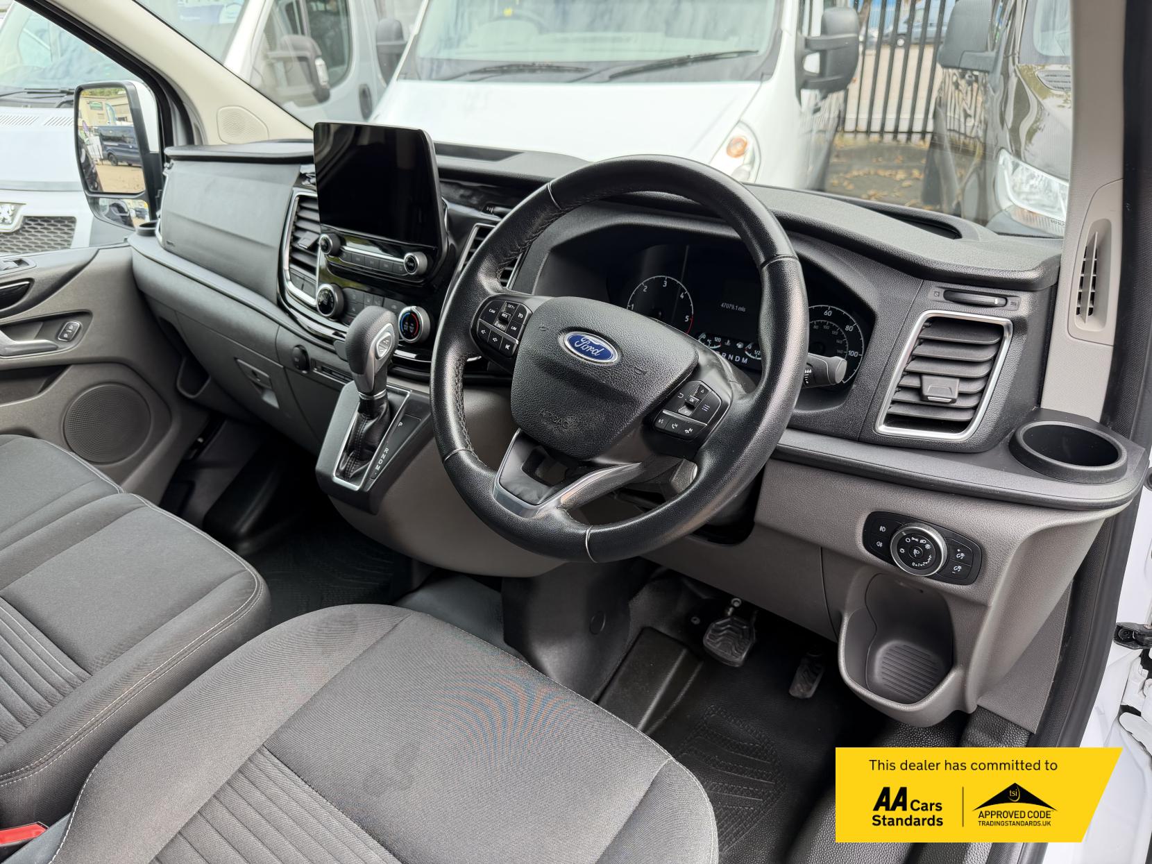 Ford Transit Custom 2.0 300 EcoBlue Limited Panel Van 5dr Diesel Auto L1 H1 Euro 6 (s/s) (130 ps)