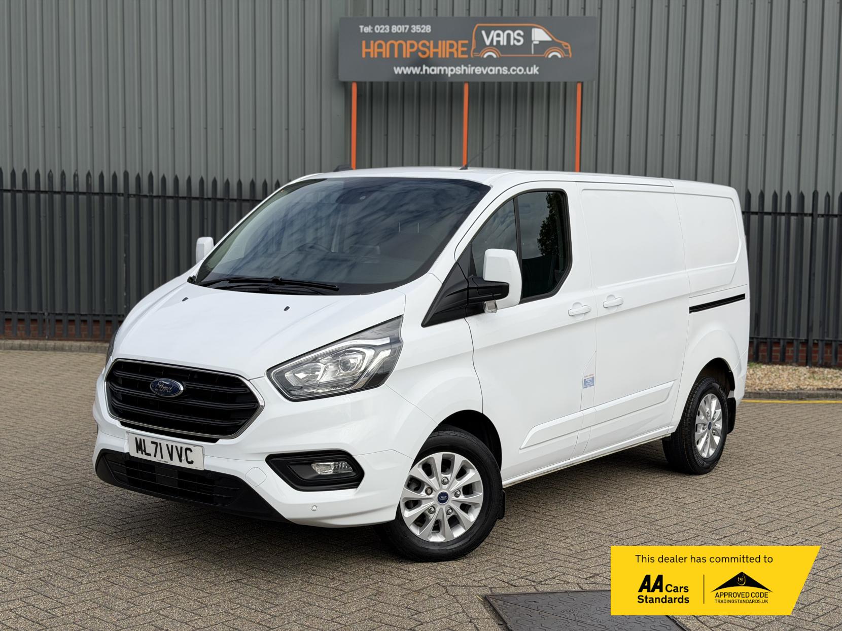 Ford Transit Custom 2.0 300 EcoBlue Limited Panel Van 5dr Diesel Auto L1 H1 Euro 6 (s/s) (130 ps)