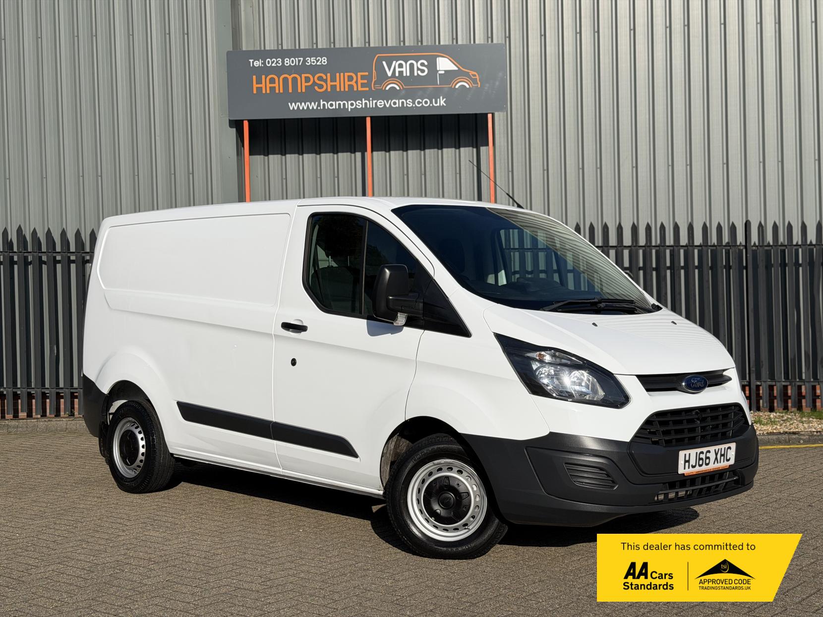 Ford Transit Custom 2.0 TDCi 270 Panel Van 5dr Diesel Manual L1 H1 (163 g/km, 104 bhp)