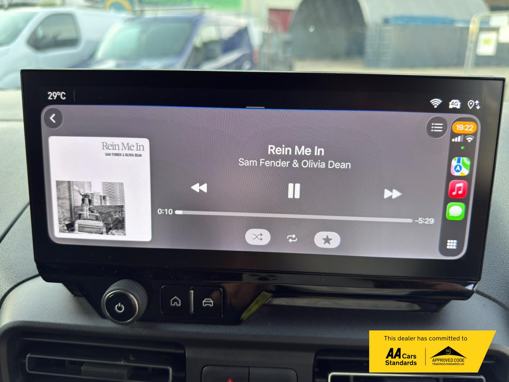 2024 Vauxhall Combo 1.5 Turbo D 2300 Pro XL Panel Van 6dr Diesel Auto LWB Euro 6 (s/s) (130 ps) - Thumbnail 9
