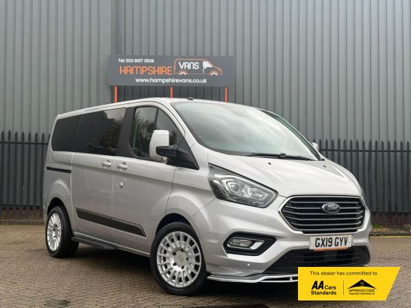 Ford Tourneo Custom 2.0 320 EcoBlue Zetec Minibus Double Cab 5dr Diesel Manual L1 Euro 6 (s/s) (130 ps)