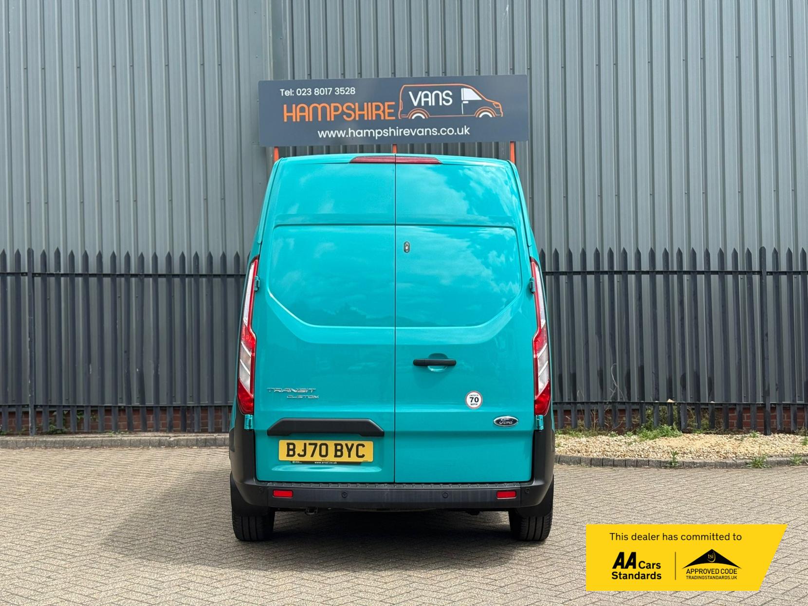 Ford Transit Custom 2.0 340 EcoBlue Trend Panel Van 5dr Diesel Auto L1 H2 Euro 6 (s/s) (130 ps)