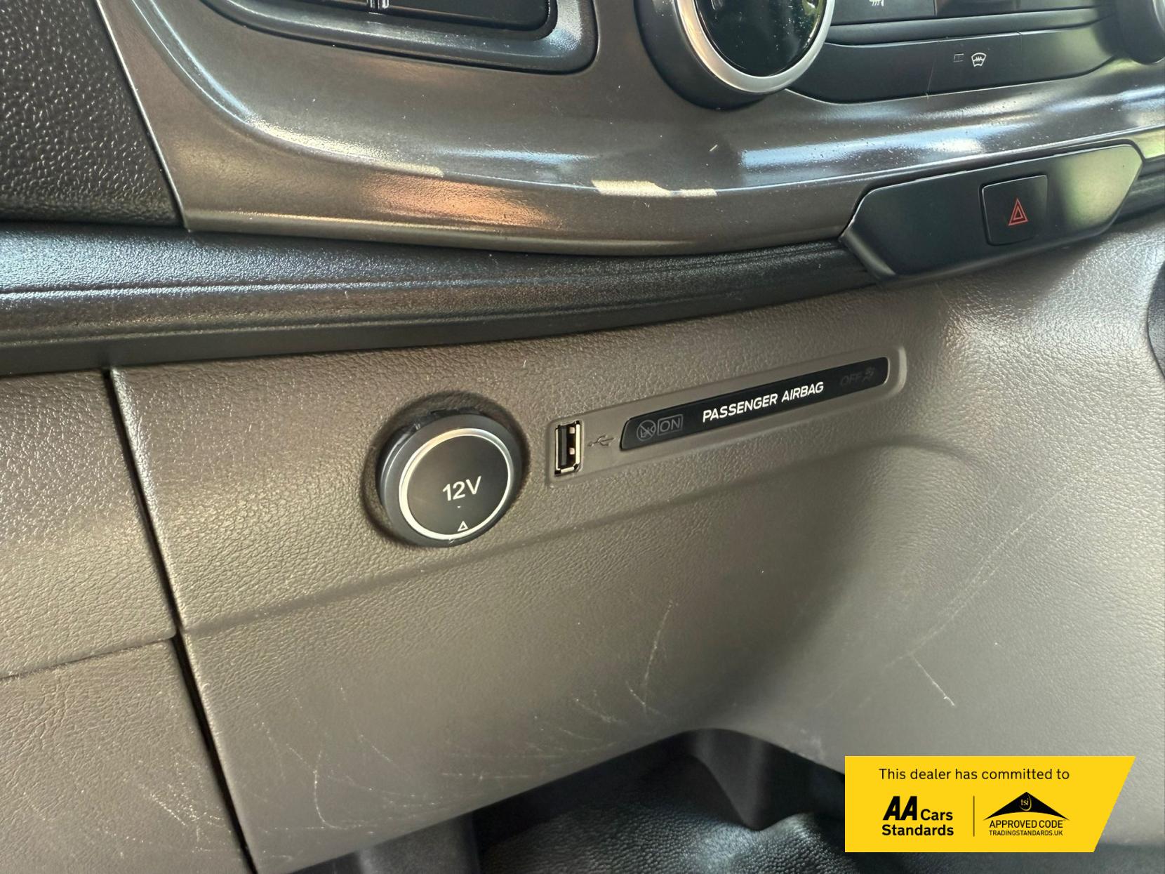 Ford Transit Custom 2.0 340 EcoBlue Trend Panel Van 5dr Diesel Auto L1 H2 Euro 6 (s/s) (130 ps)