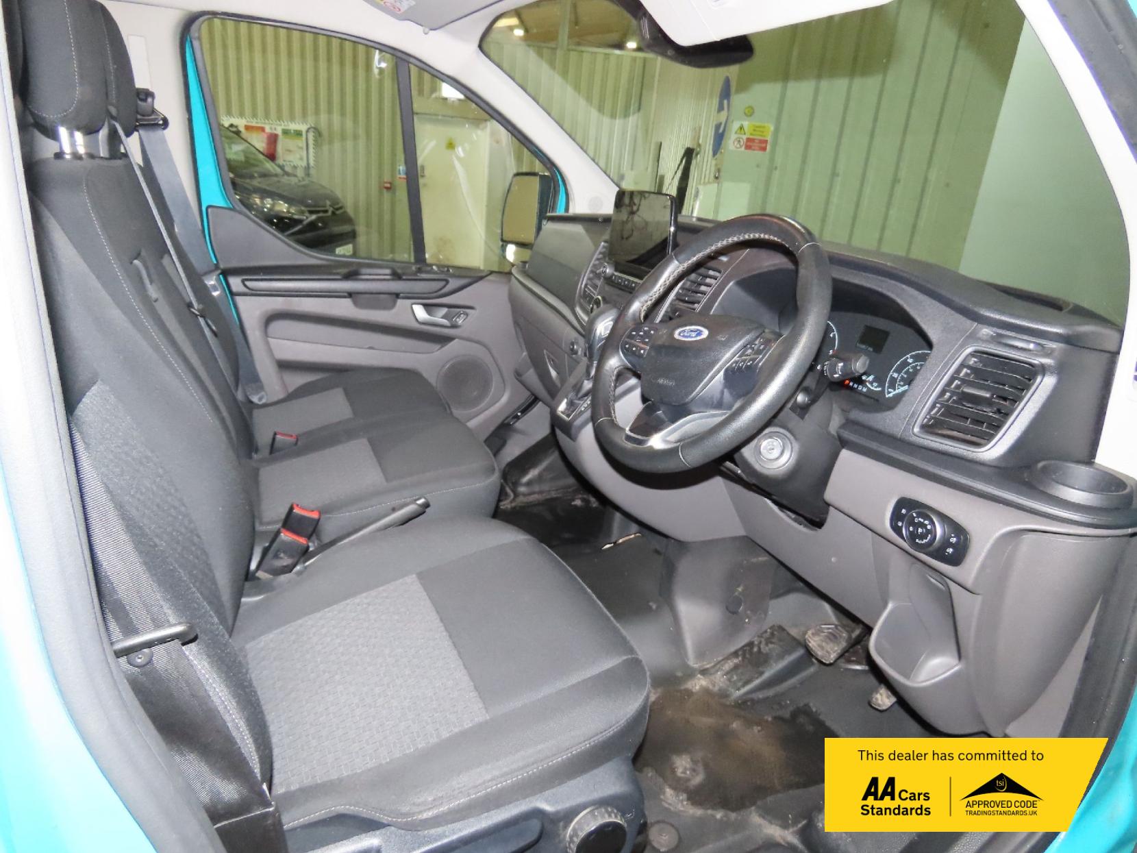 Ford Transit Custom 2.0 340 EcoBlue Trend Panel Van 5dr Diesel Auto L1 H2 Euro 6 (s/s) (130 ps)