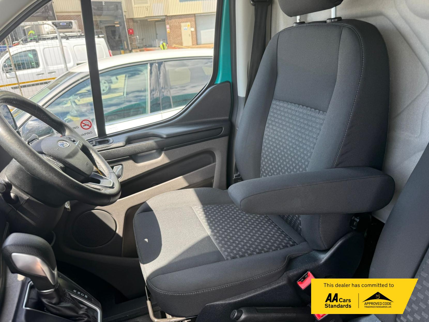 Ford Transit Custom 2.0 340 EcoBlue Trend Panel Van 5dr Diesel Auto L1 H2 Euro 6 (s/s) (130 ps)