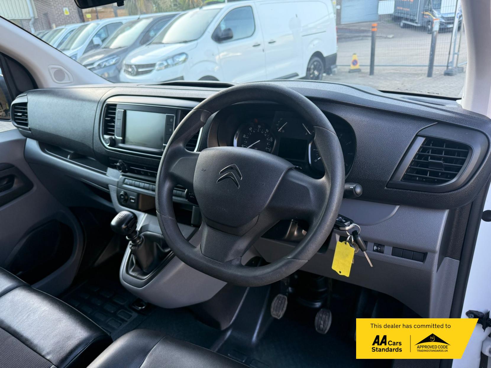 Citroen Dispatch 1.5 BlueHDi 1000 Enterprise XS Panel Van 6dr Diesel Manual FWD 1 Euro 6 (s/s) (100 ps)