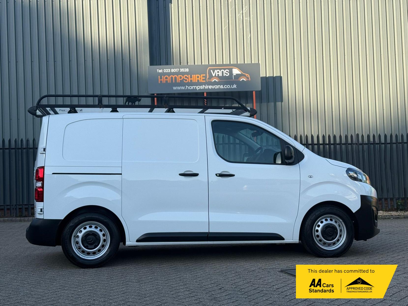 Citroen Dispatch 1.5 BlueHDi 1000 Enterprise XS Panel Van 6dr Diesel Manual FWD 1 Euro 6 (s/s) (100 ps)