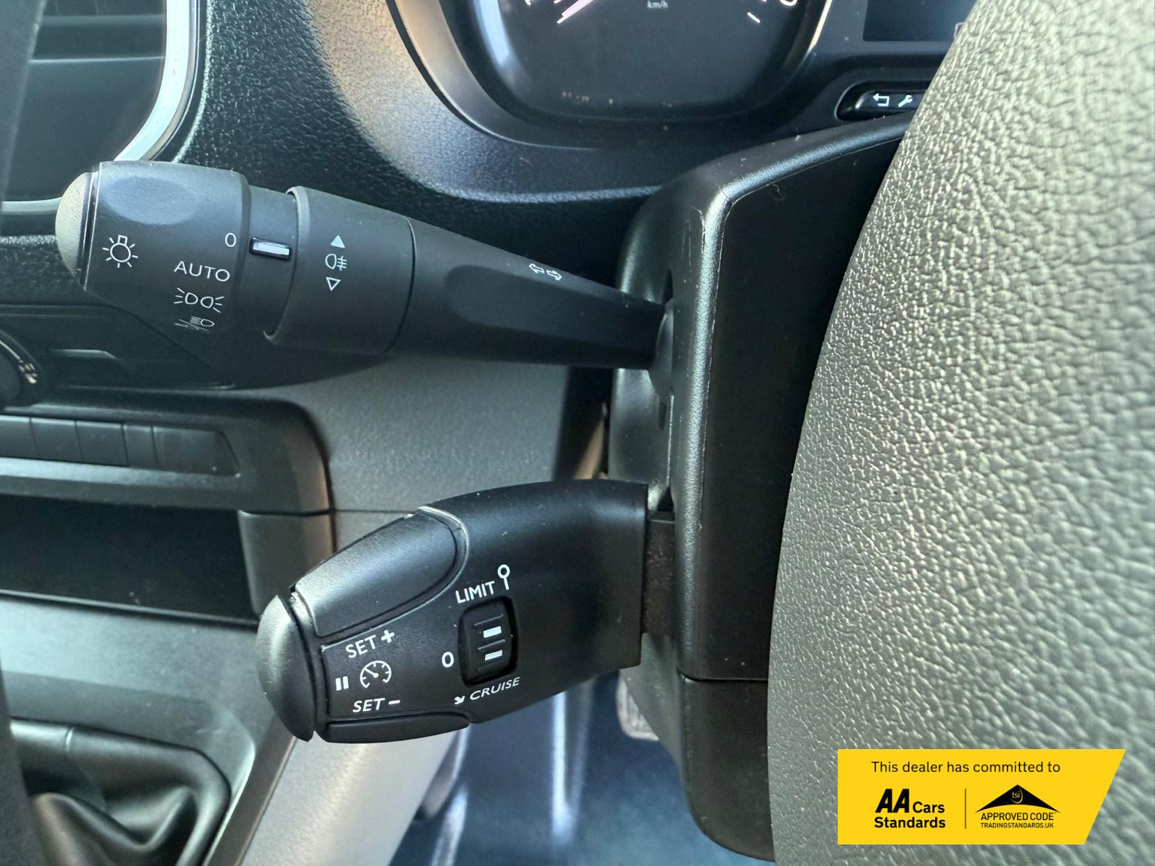 Citroen Dispatch 1.5 BlueHDi 1000 Enterprise XS Panel Van 6dr Diesel Manual FWD 1 Euro 6 (s/s) (100 ps)