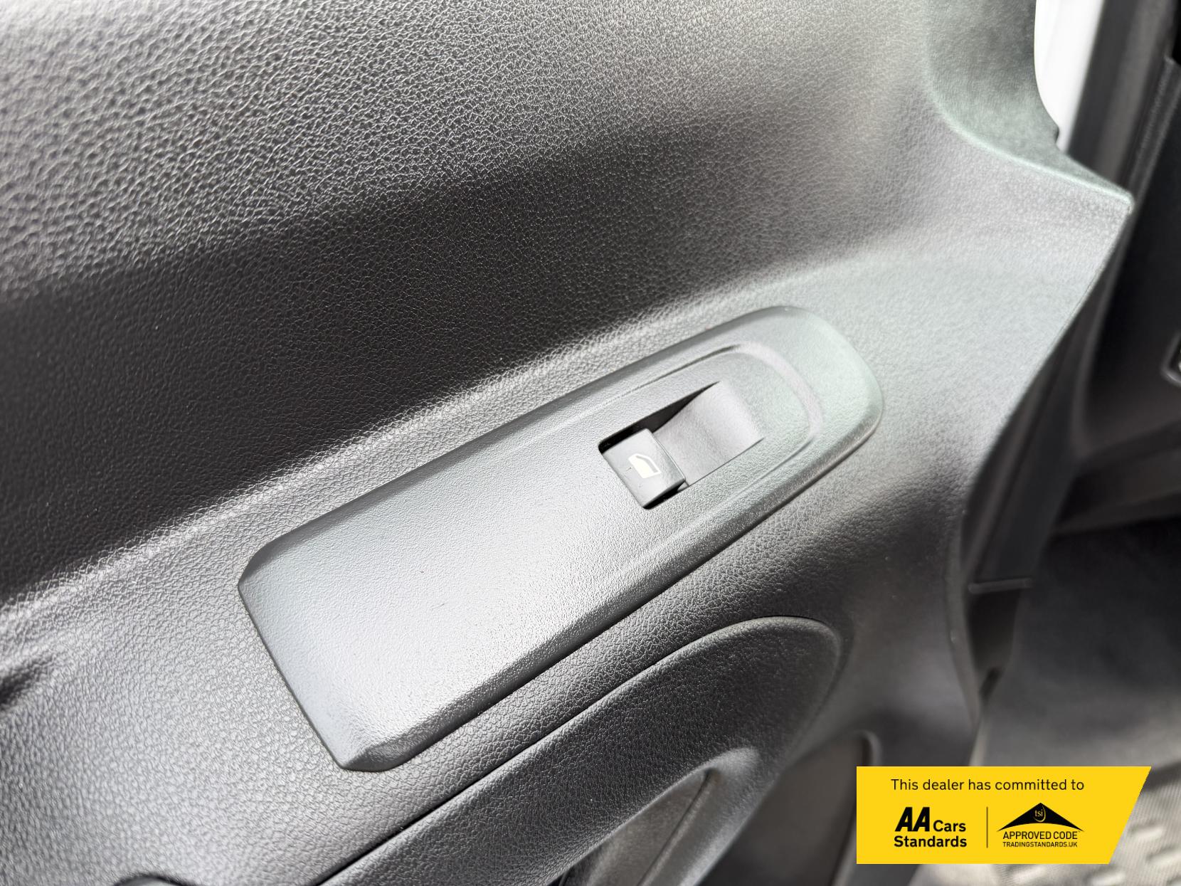 Peugeot Partner 1.5 BlueHDi 1000 Professional Standard Panel Van 5dr Diesel Manual SWB Euro 6 (s/s) (100 ps)