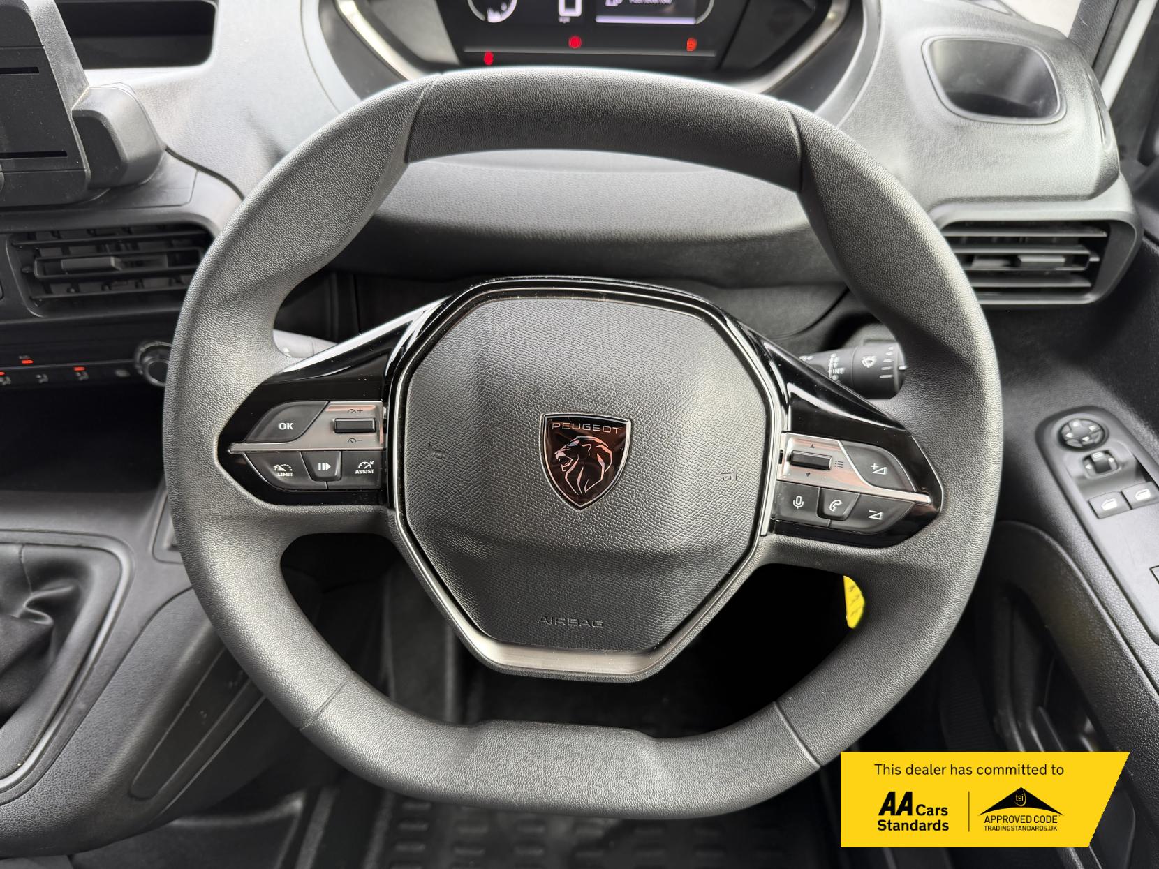 Peugeot Partner 1.5 BlueHDi 1000 Professional Standard Panel Van 5dr Diesel Manual SWB Euro 6 (s/s) (100 ps)