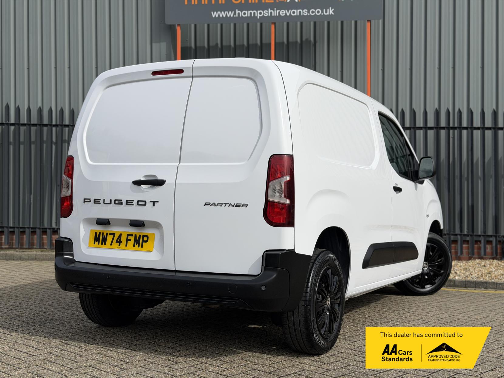 Peugeot Partner 1.5 BlueHDi 1000 Professional Standard Panel Van 5dr Diesel Manual SWB Euro 6 (s/s) (100 ps)