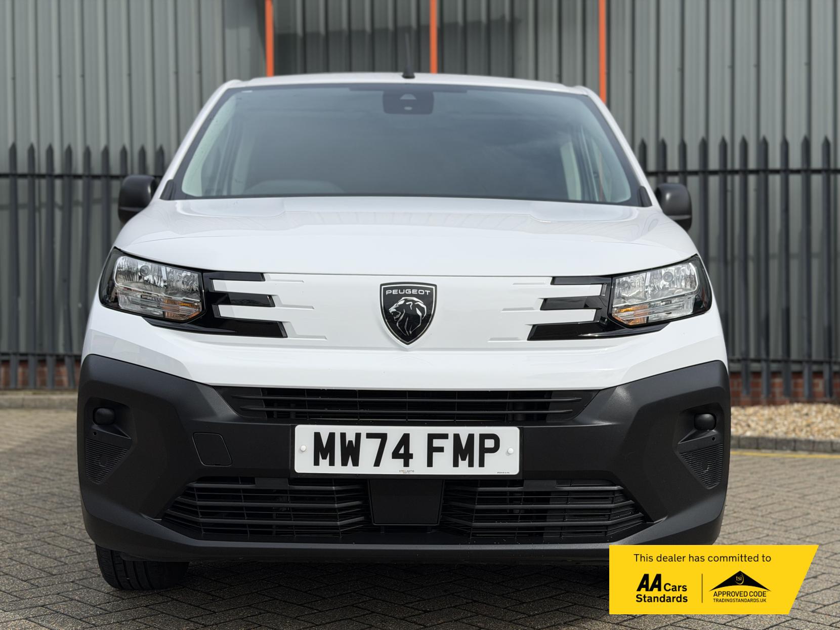 Peugeot Partner 1.5 BlueHDi 1000 Professional Standard Panel Van 5dr Diesel Manual SWB Euro 6 (s/s) (100 ps)