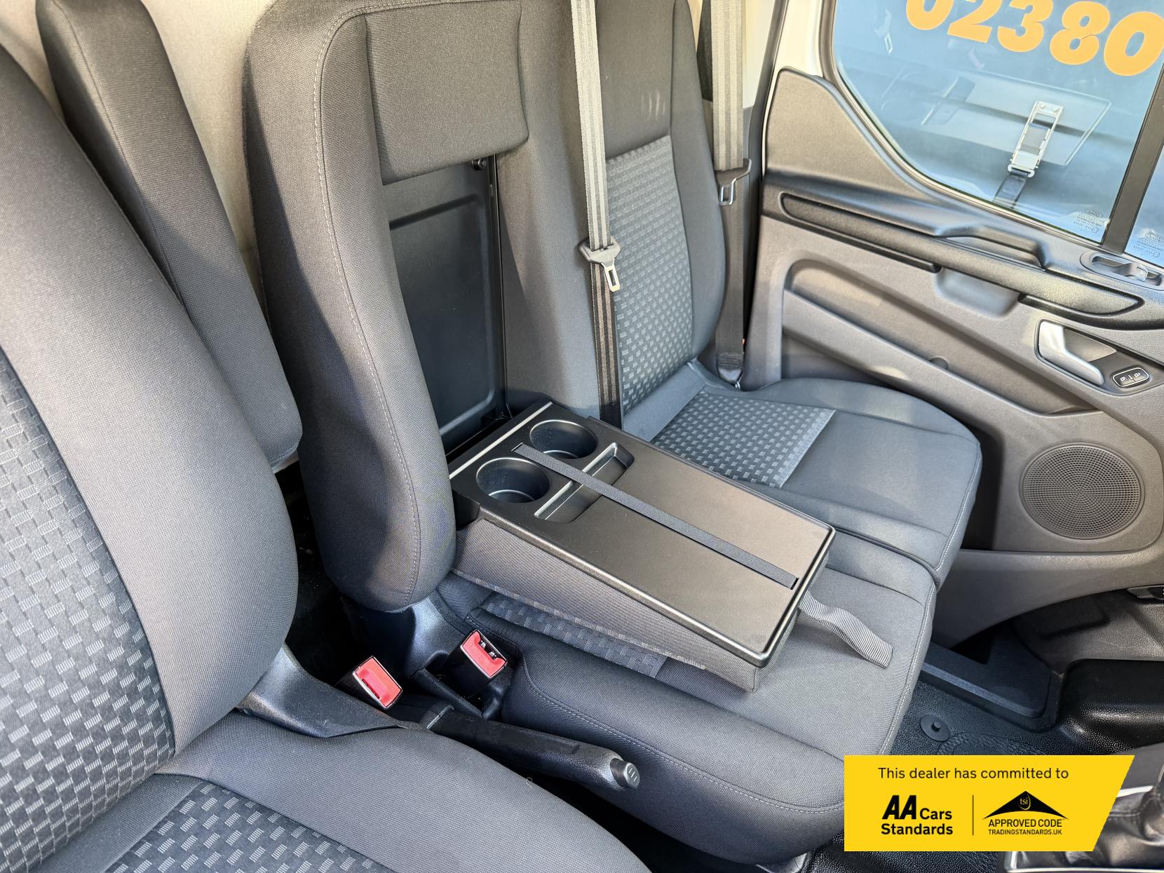 2019 Ford Transit Custom 2.0 300 EcoBlue Trend Panel Van 5dr Diesel Auto L1 H1 Euro 6 (s/s) (130 ps) - Thumbnail 13