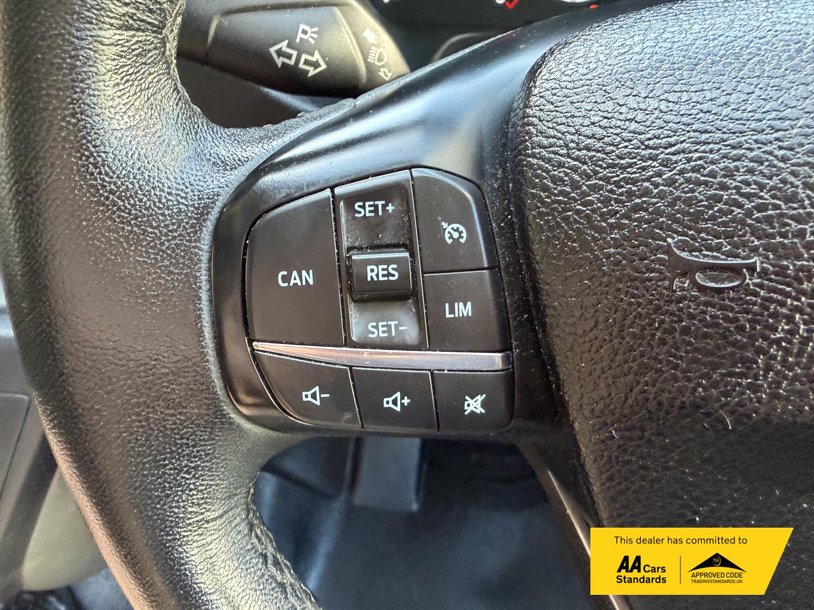 2019 Ford Transit Custom 2.0 300 EcoBlue Trend Panel Van 5dr Diesel Auto L1 H1 Euro 6 (s/s) (130 ps) - Thumbnail 35