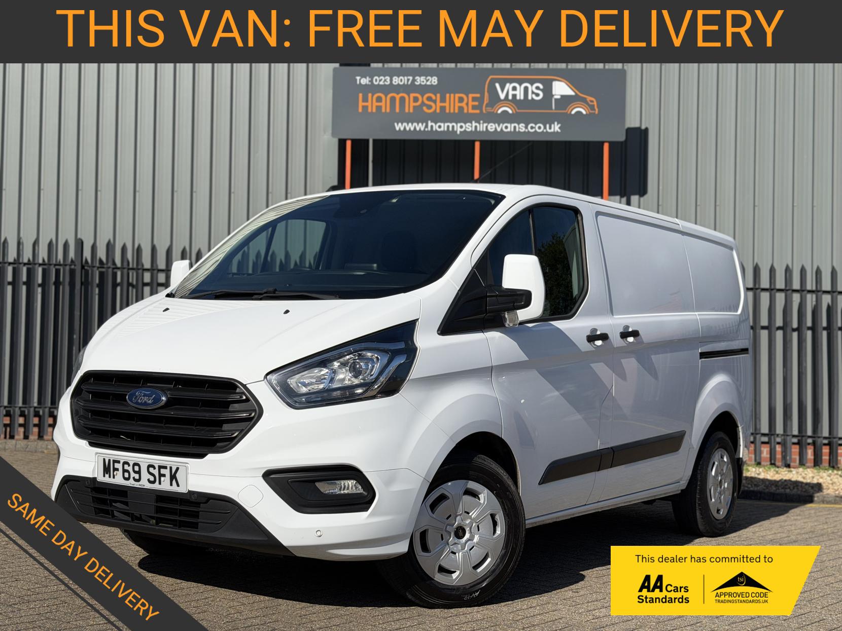 2019 Ford Transit Custom 2.0 300 EcoBlue Trend Panel Van 5dr Diesel Auto L1 H1 Euro 6 (s/s) (130 ps) - Thumbnail 2