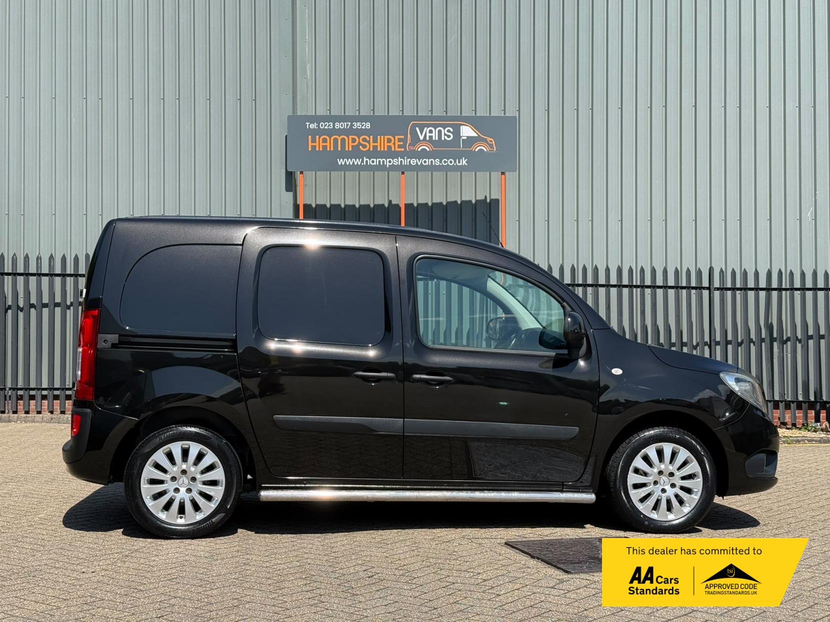 2016 Mercedes-Benz Citan 1.5 111 CDI Sport Panel Van 5dr Diesel Manual L2 Euro 5 (110 ps) - Thumbnail 7