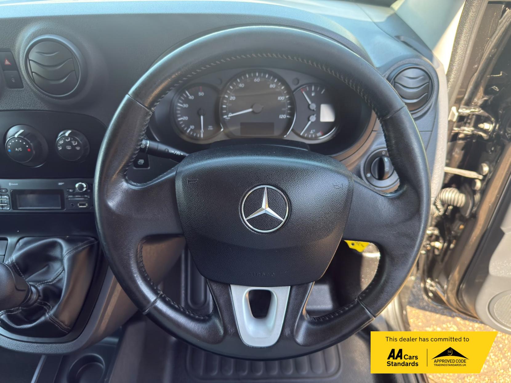 2016 Mercedes-Benz Citan 1.5 111 CDI Sport Panel Van 5dr Diesel Manual L2 Euro 5 (110 ps) - Thumbnail 32