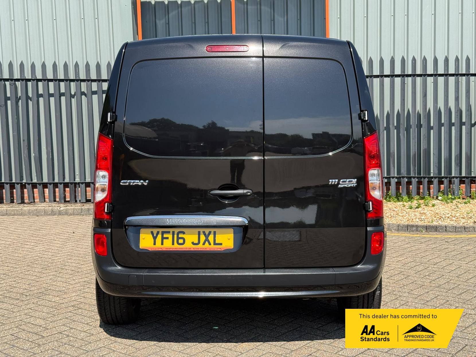 2016 Mercedes-Benz Citan 1.5 111 CDI Sport Panel Van 5dr Diesel Manual L2 Euro 5 (110 ps) - Thumbnail 9