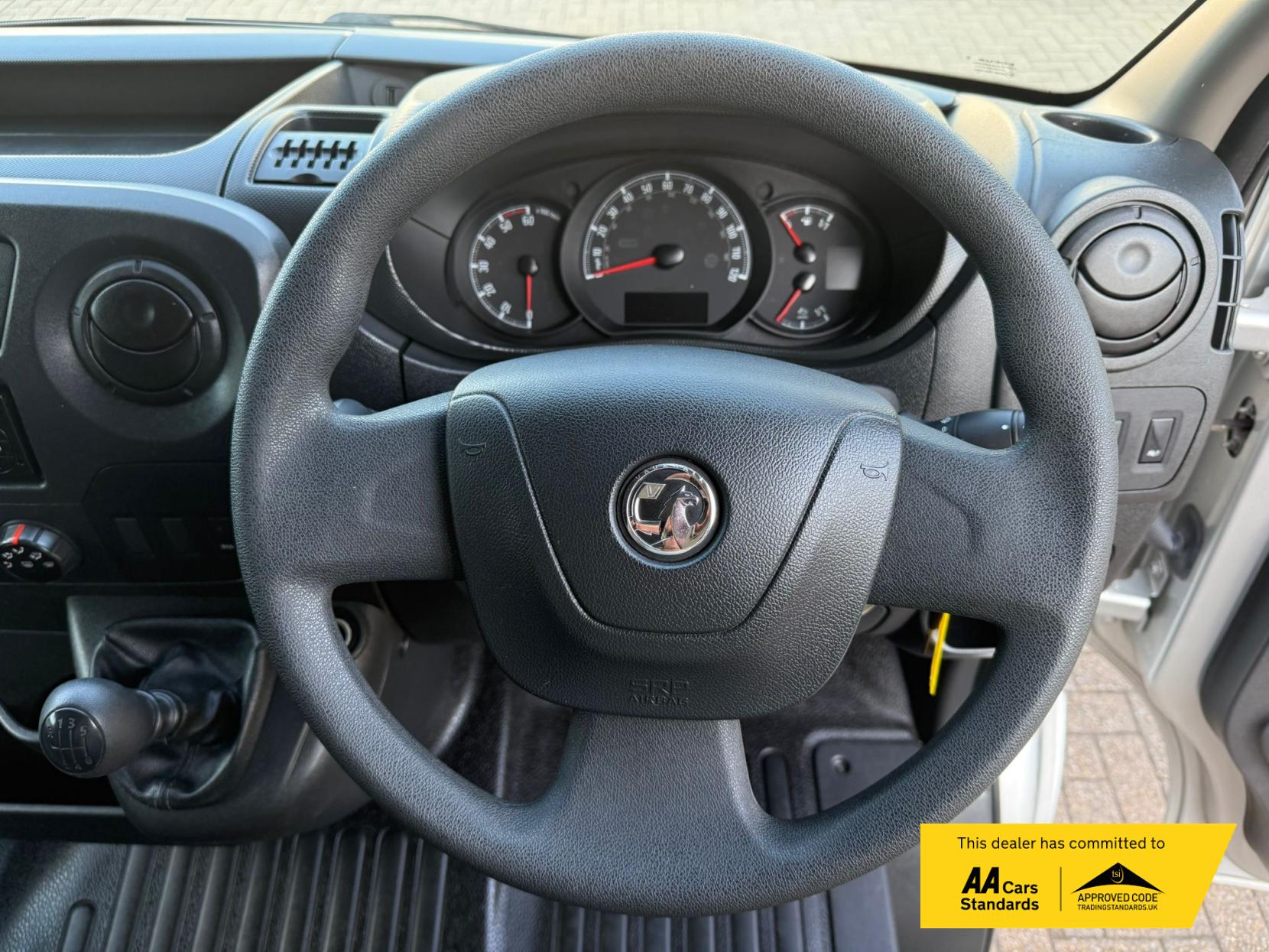 Vauxhall Movano 2.3 CDTi 3300 Panel Van 5dr Diesel Manual FWD L2 H2 Euro 6 (130 ps)
