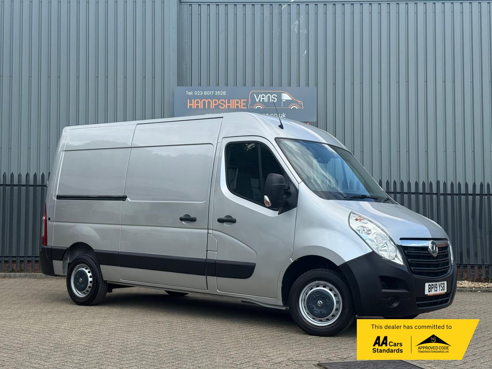 Vauxhall Movano 2.3 CDTi 3300 Panel Van 5dr Diesel Manual FWD L2 H2 Euro 6 (130 ps)