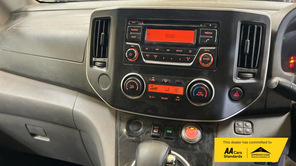 2021 Nissan e-NV200 40kWh Acenta Panel Van 5dr Electric Auto SWB (Quick Charge) (109 ps) - Thumbnail 7