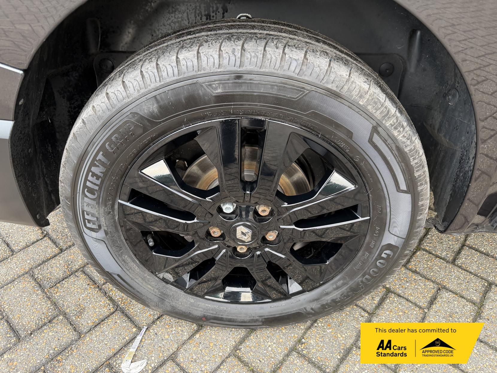 Renault Trafic 2.0 dCi Blue SL28 Sport Panel Van 5dr Diesel Manual L1 H1 Euro 6 (s/s) (130 ps)