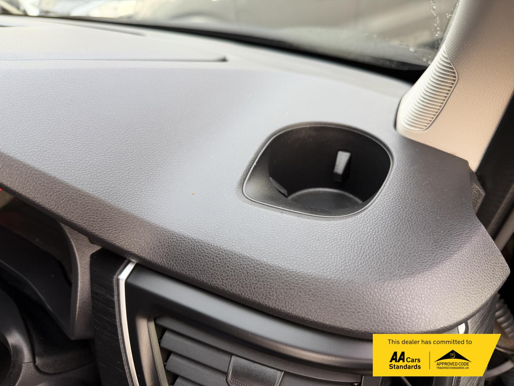 Renault Trafic 2.0 dCi Blue SL28 Sport Panel Van 5dr Diesel Manual L1 H1 Euro 6 (s/s) (130 ps)