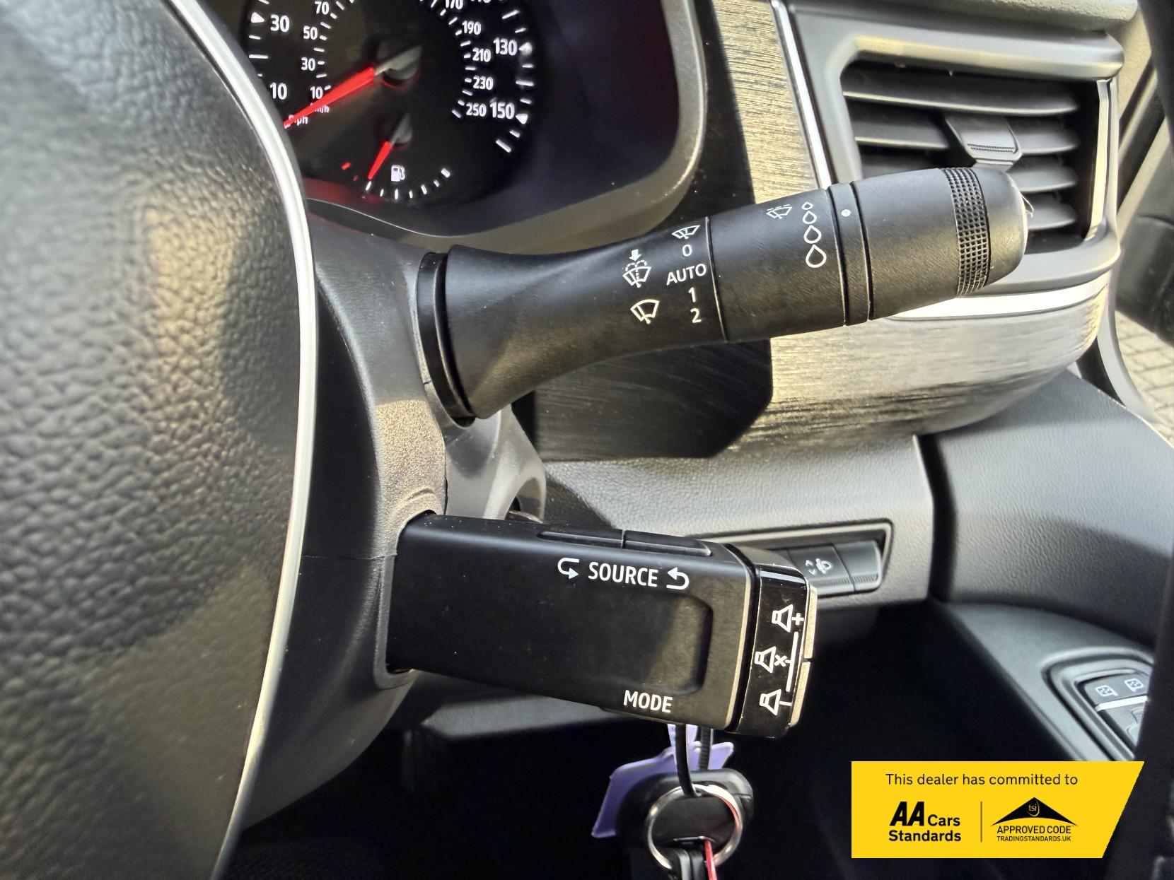 Renault Trafic 2.0 dCi Blue SL28 Sport Panel Van 5dr Diesel Manual L1 H1 Euro 6 (s/s) (130 ps)