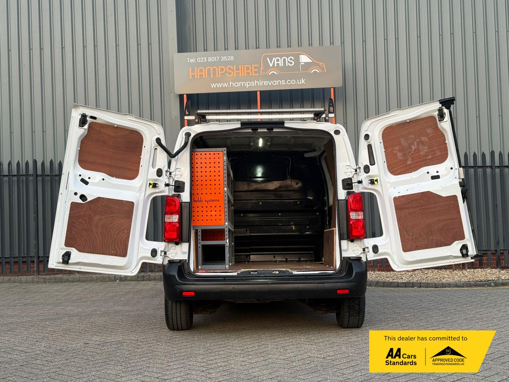 Citroen Dispatch 2.0 BlueHDi 1400 Enterprise M Panel Van 6dr Diesel Manual FWD 2 Euro 6 (s/s) (120 ps)