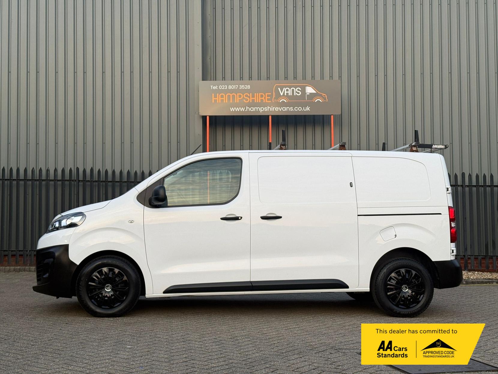 Citroen Dispatch 2.0 BlueHDi 1400 Enterprise M Panel Van 6dr Diesel Manual FWD 2 Euro 6 (s/s) (120 ps)
