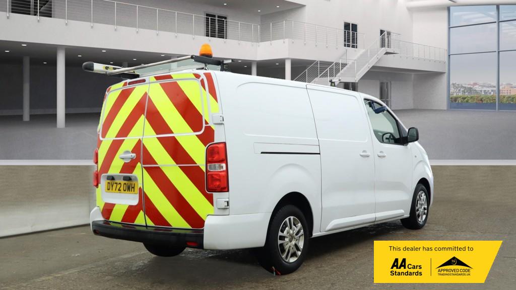 Vauxhall Vivaro 1.5 Turbo D 2900 Sportive Panel Van 6dr Diesel Manual L2 H1 Euro 6 (s/s) (100 ps)