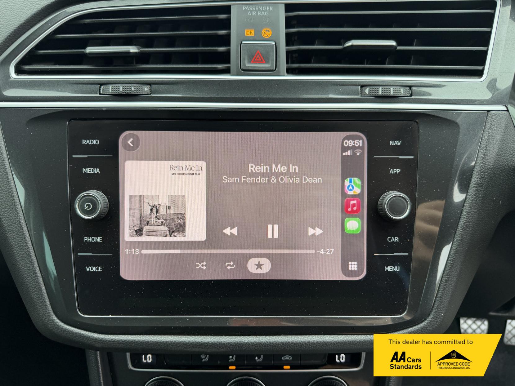 2017 Volkswagen Tiguan 2.0 TDI SE Navigation SUV 5dr Diesel Manual Euro 6 (s/s) (150 ps) - Thumbnail 9
