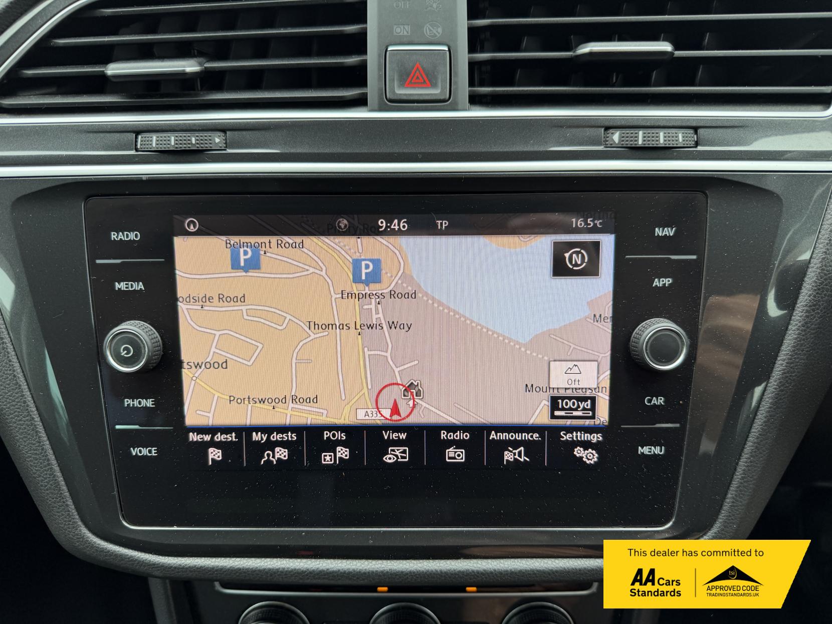 2017 Volkswagen Tiguan 2.0 TDI SE Navigation SUV 5dr Diesel Manual Euro 6 (s/s) (150 ps) - Thumbnail 11