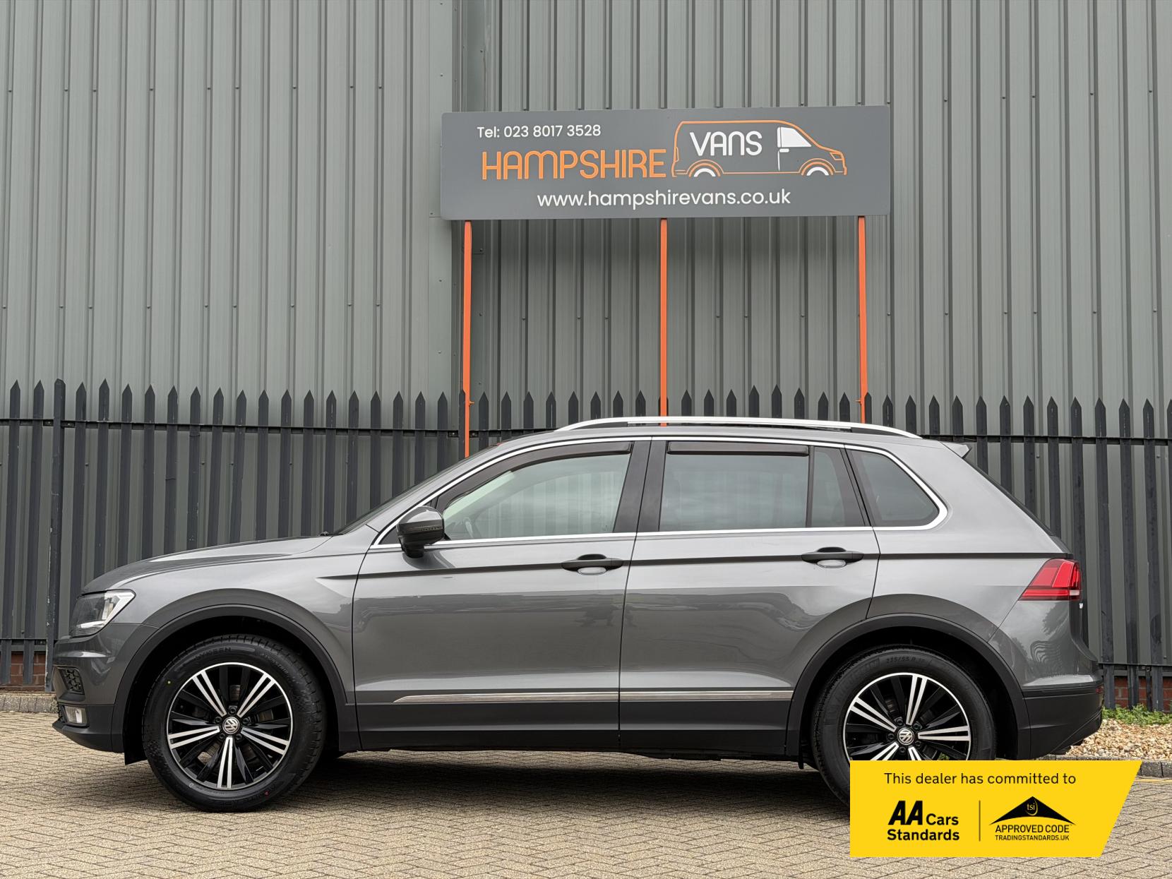 2017 Volkswagen Tiguan 2.0 TDI SE Navigation SUV 5dr Diesel Manual Euro 6 (s/s) (150 ps) - Thumbnail 5