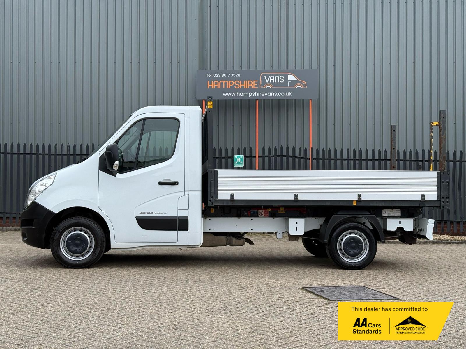 Renault Master 2.3 dCi 35 Business Tipper 2dr Diesel Manual FWD MWB Euro 5 (125 ps)